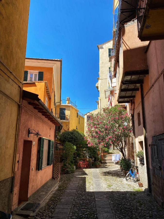 Omarea - Imperia Apartman Kültér fotó